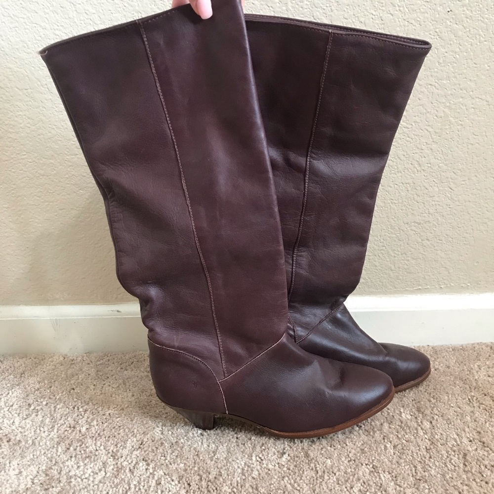 SOLD!!!!!! FRYE heeled boots size 8 maroon